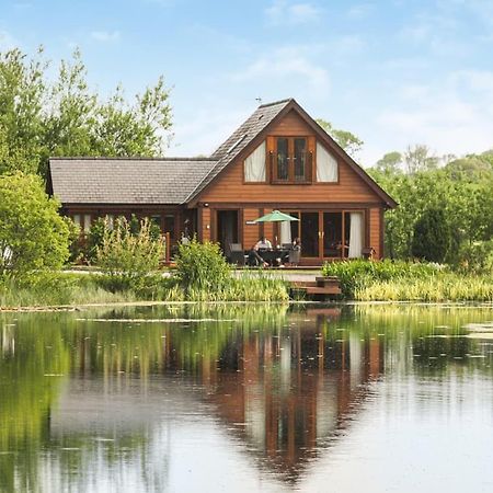 Anglesey Lakeside Lodges Menai Bridge Εξωτερικό φωτογραφία