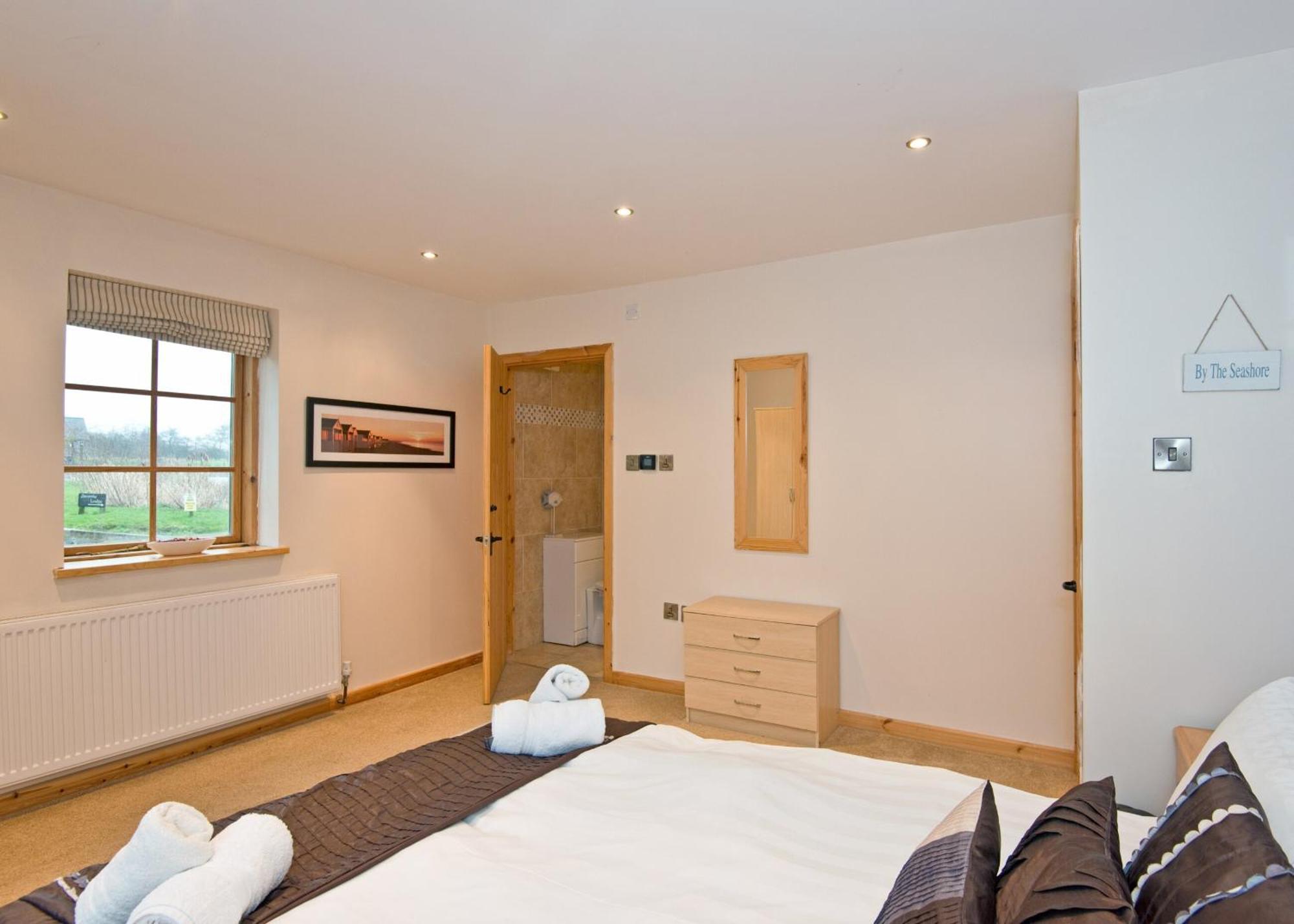 Anglesey Lakeside Lodges Menai Bridge Δωμάτιο φωτογραφία